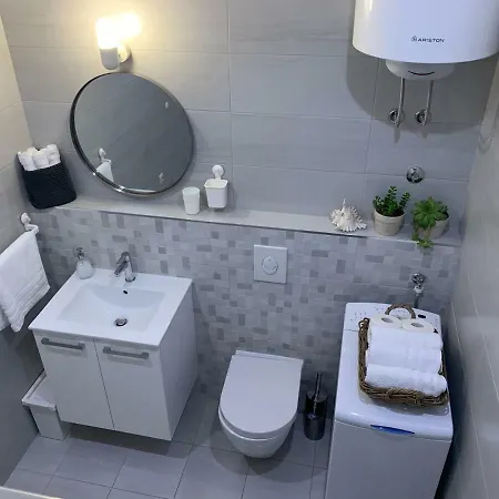 17 Pines * Makarska